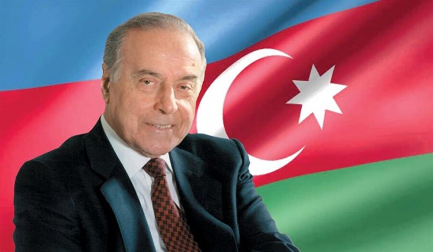 Azerbaycan-Umummilli-Lideri-Haydar-Aliyev’in-dogumunun-100-Yili-hatirasina-